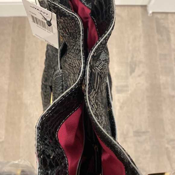 orYANY Bag - Picture 4 of 6